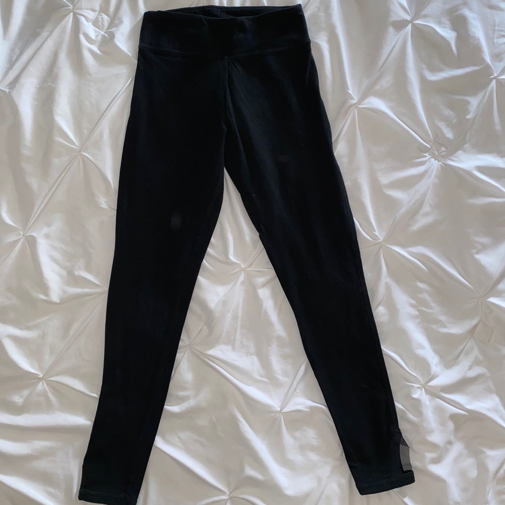 Victoria’s Secret leggings